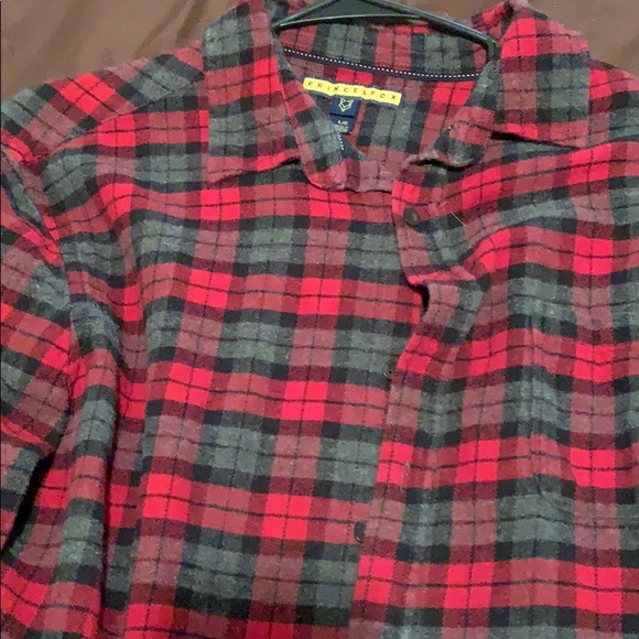 Button up - Picture 3 of 3